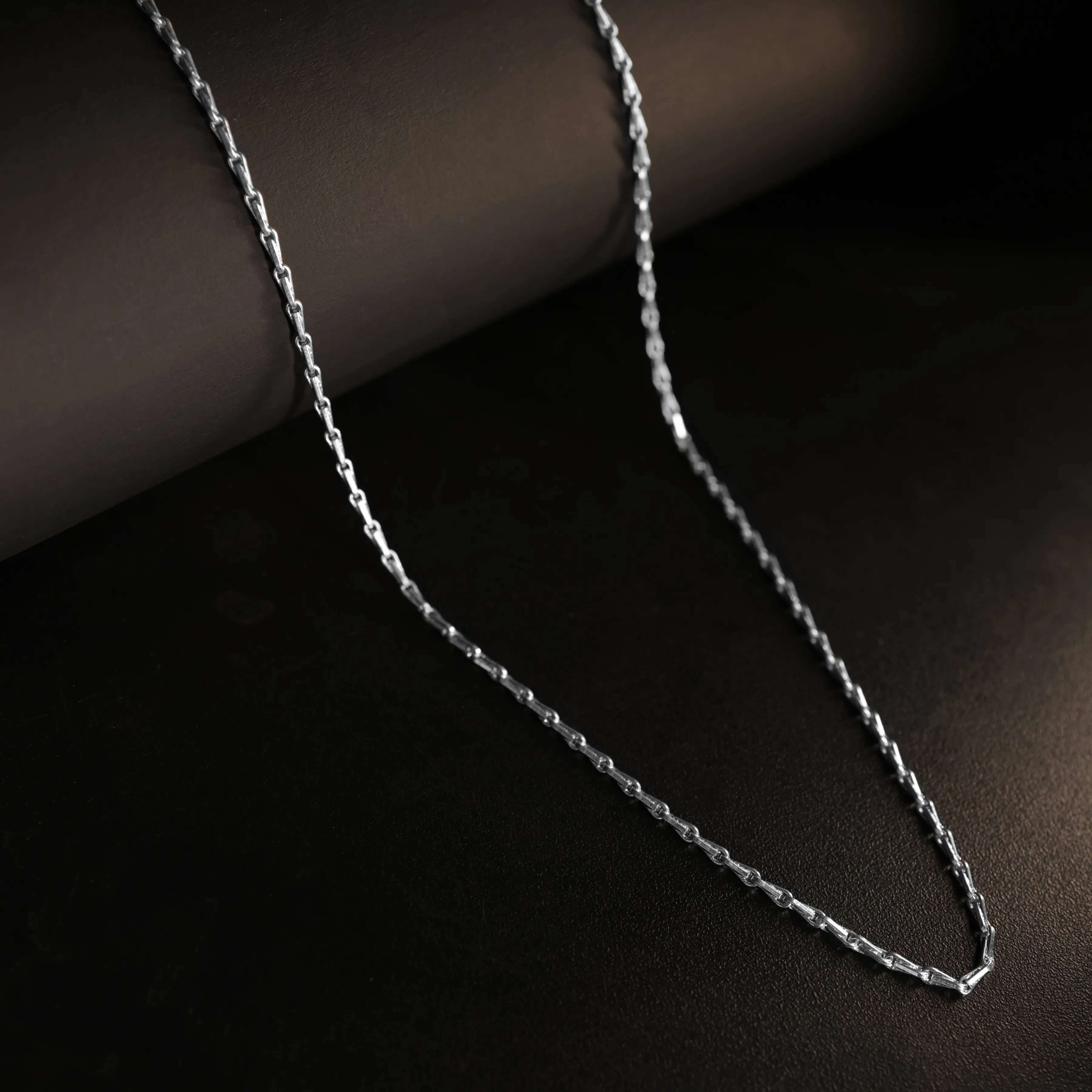 Teardrop Link Silver Chain 