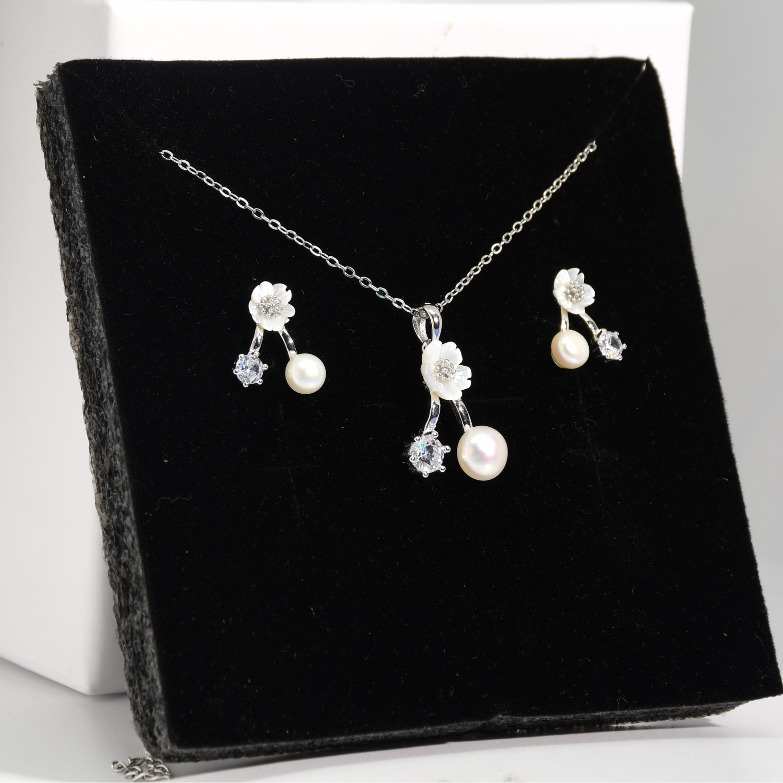 Blossom Pearl  CZ Silver Necklace Set