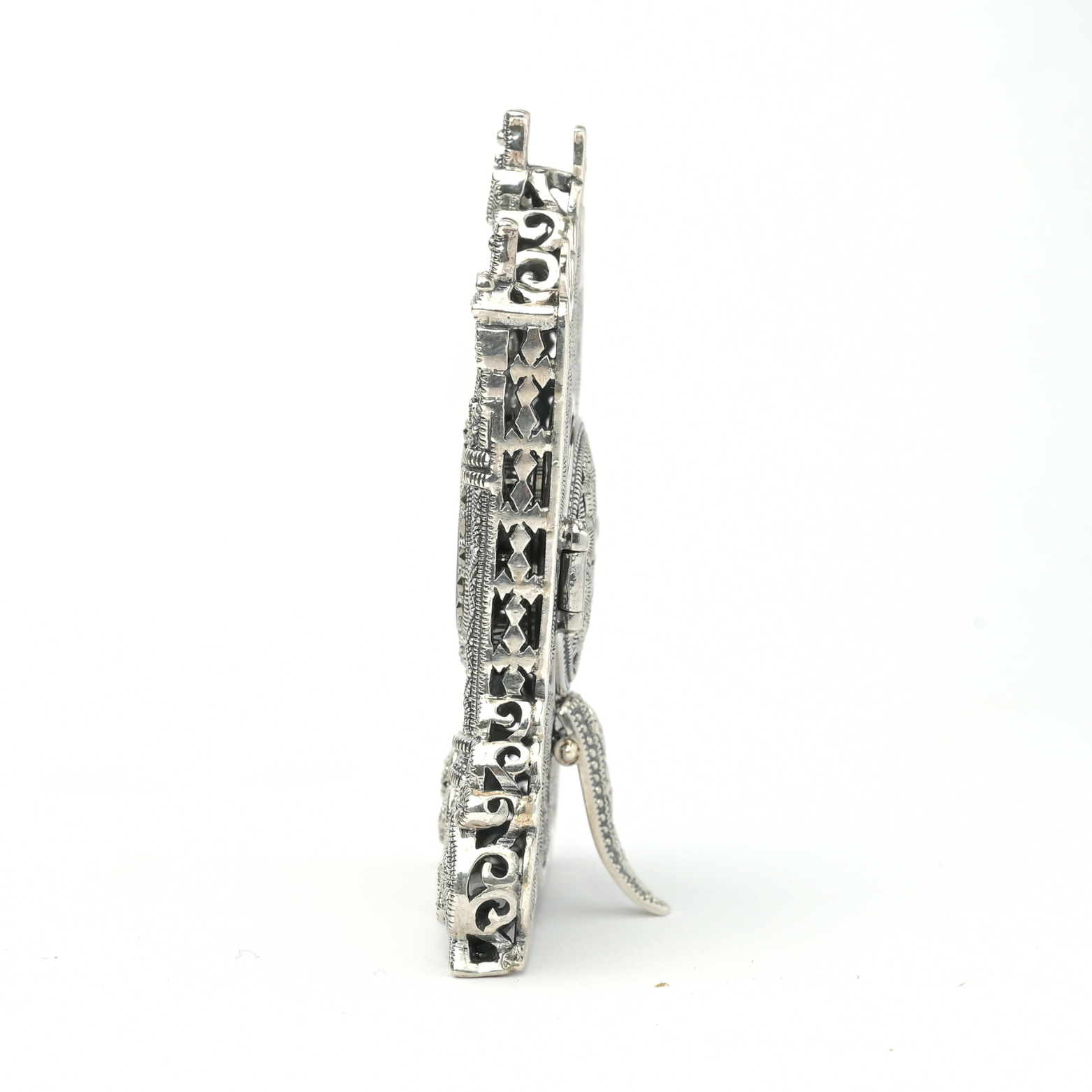 Ekaa Heritage Filigree Silver Table Clock