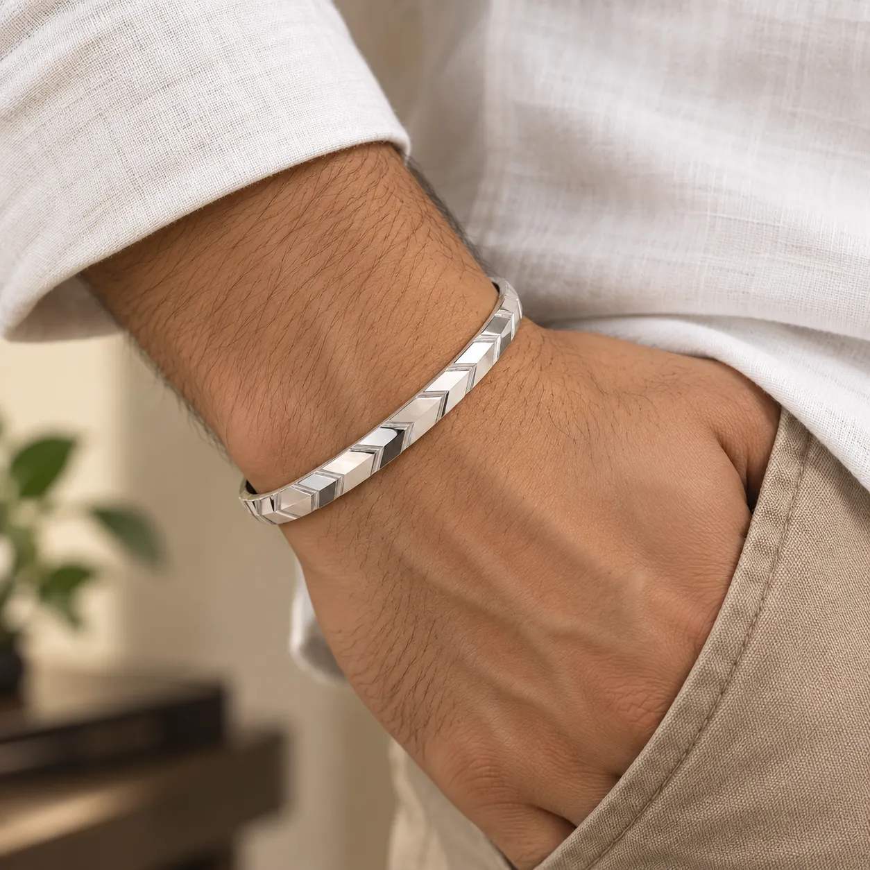 Faceted Chevron Men's Silver Kada