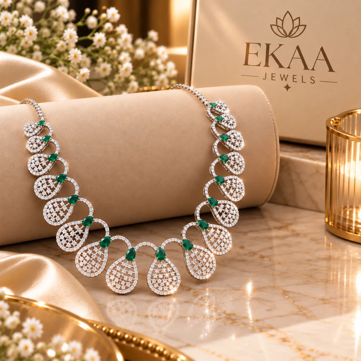 Emerald Teardrop Diamond Necklace Set