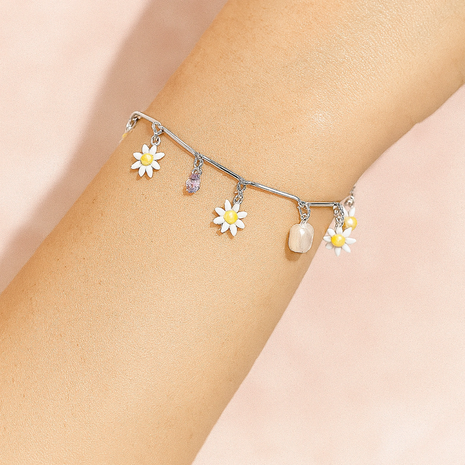 Daisy Bloom Silver Charm Bracelet